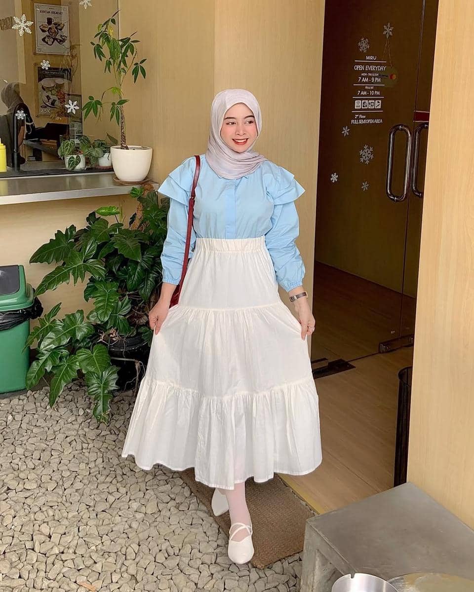 OOTD Pakai Rok ala Ega Shalsa