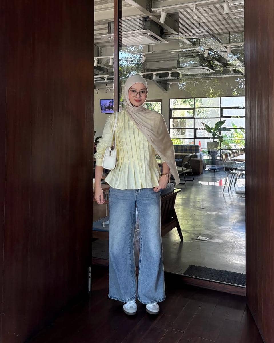 OOTD Sneakers Adidas Samba ala Lutvy Putri