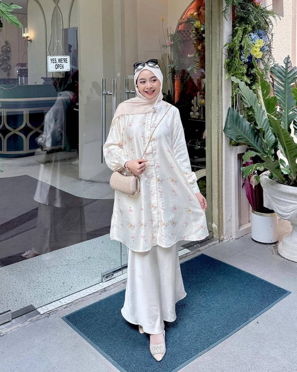 OOTD Pakai Rok ala Ega Shalsa