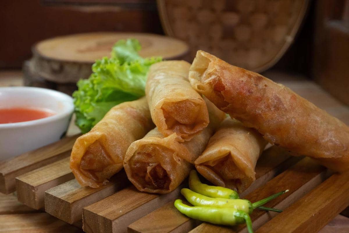 ilustrasi lumpia sayur