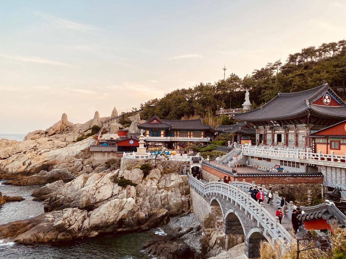 Haedong Yonggungsa Temple, Busan, Korea Selatan