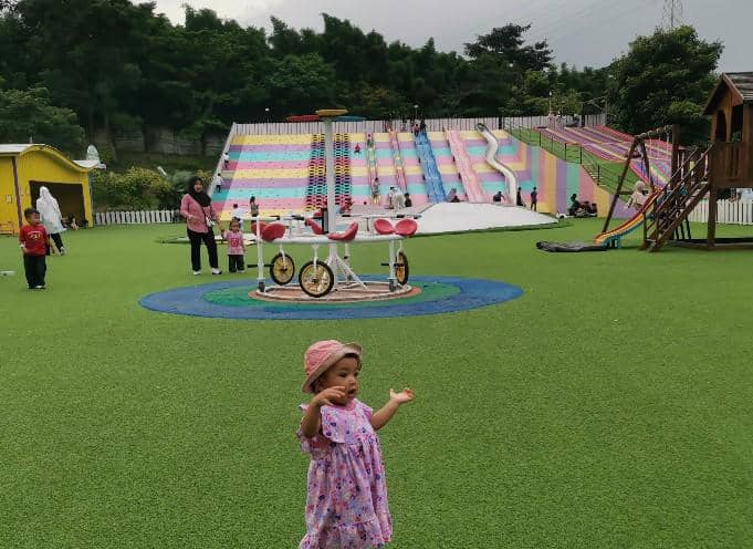 Playground Dusun Semilir 