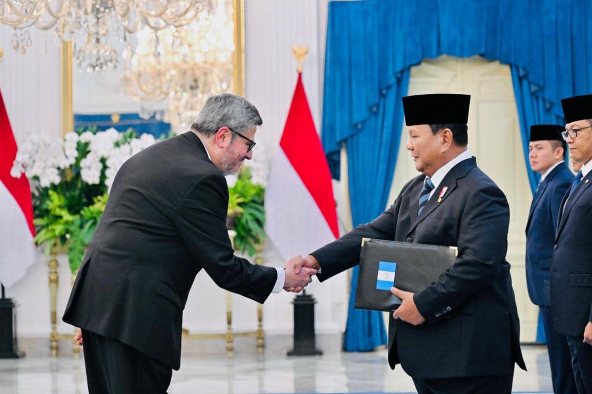 Prabowo Terima Surat Kepercayaan dari 9 Duta Besar Negara Sahabat (dok. Sekretariat Presiden)