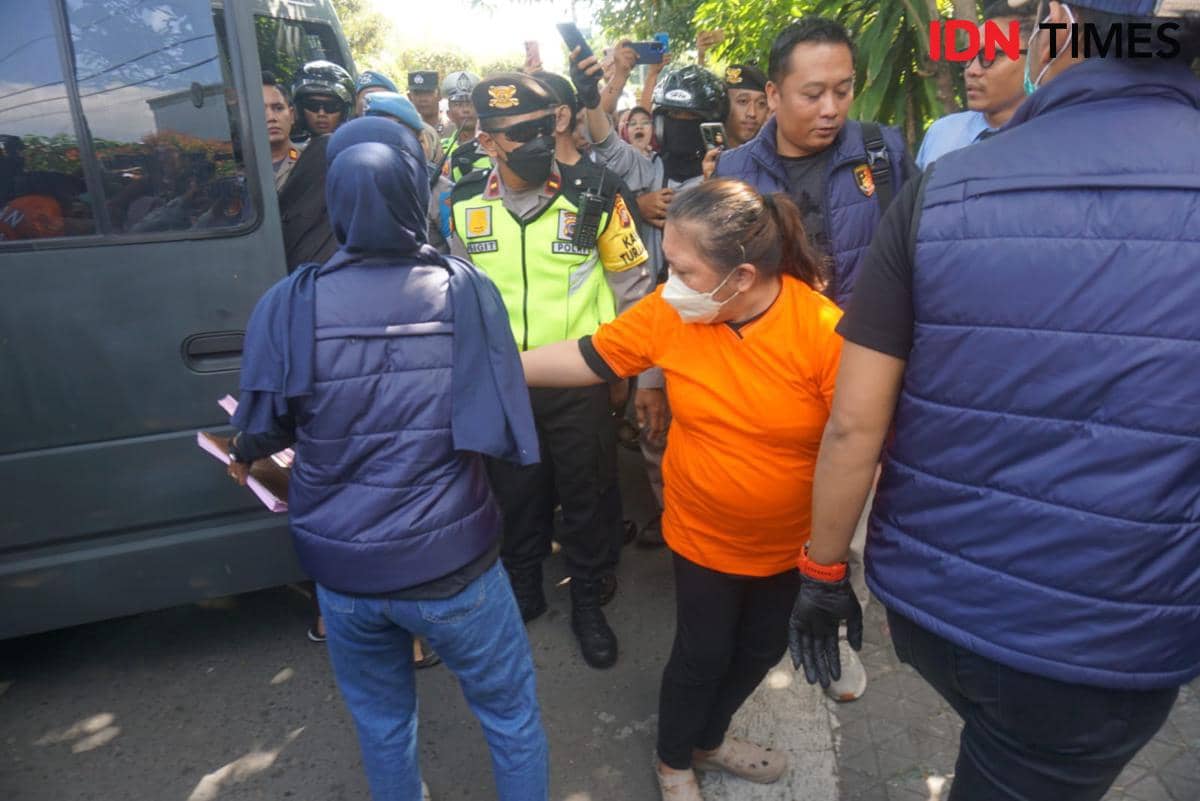 Polresta Yogyakarta menggelar rekonstruksi dugaan kasus kekerasan dan penelantaran anak di Daycare Little Aresha, Umbulharjo, Kota Yogyakart