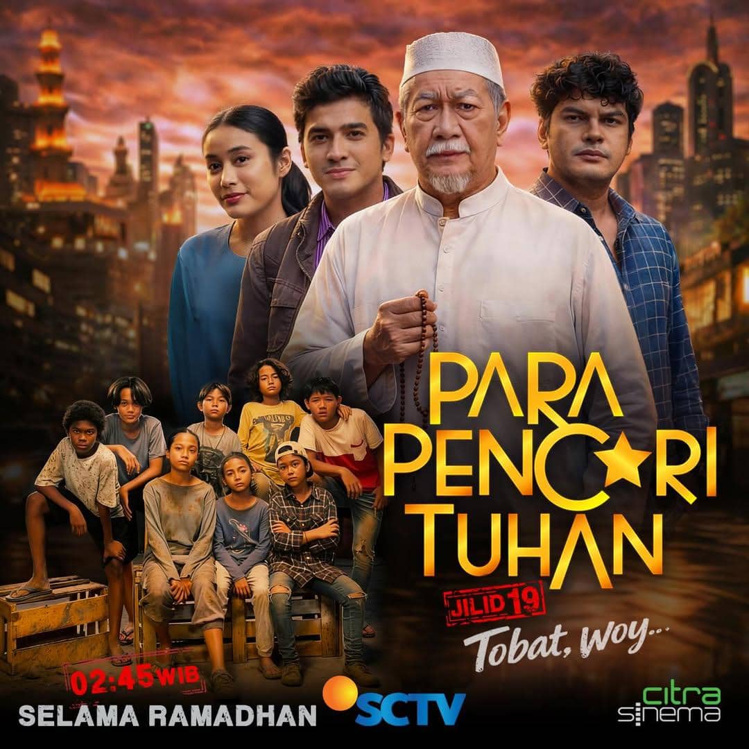 Poster sinetron Para Pencari Tuhan Jilid 19 menampilkan sekelompok tokoh utama dengan latar kota saat senja dan logo SCTV di bagian bawah.