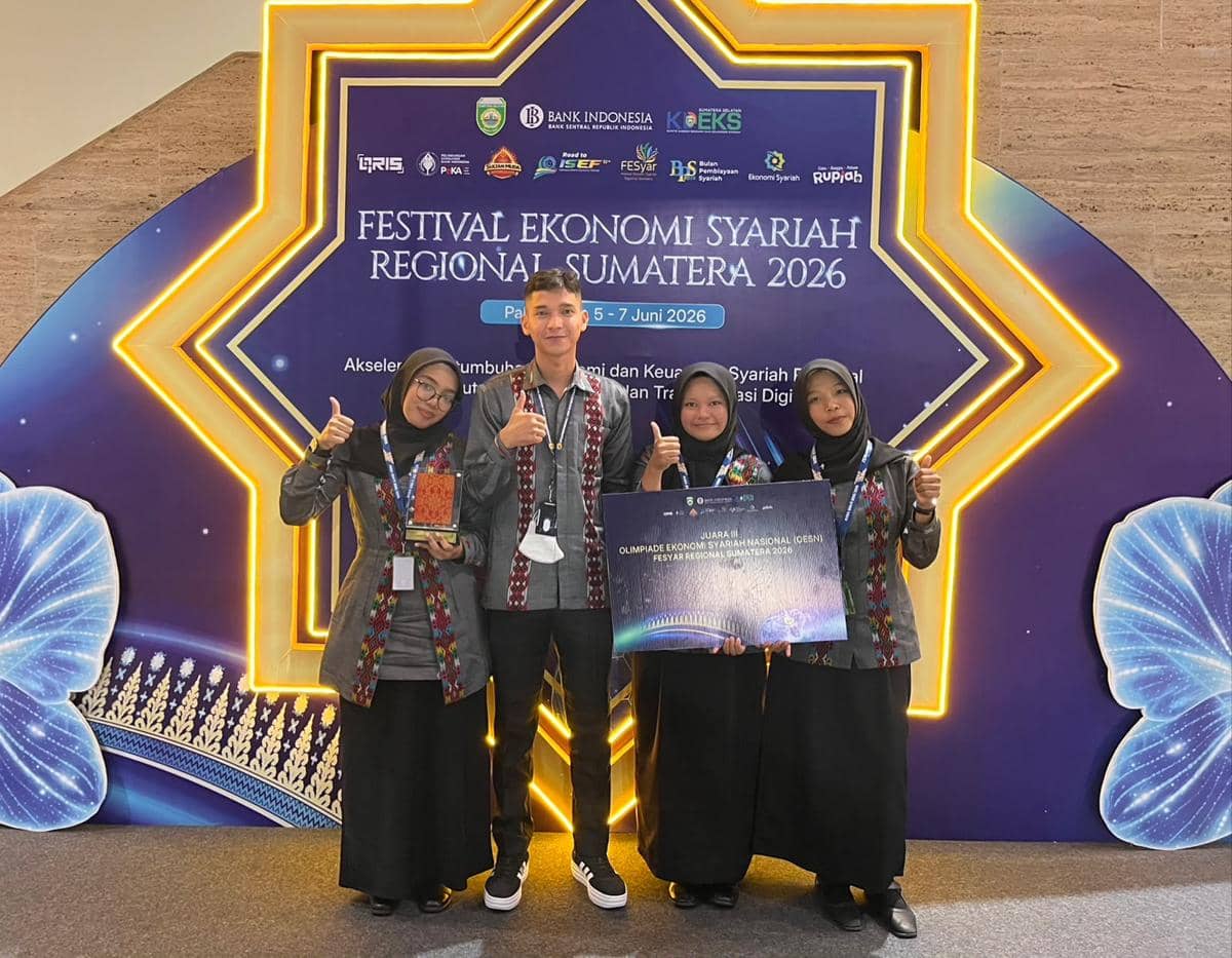 MAN 1 Sidimpuan Peringkat 3 Olimpiade Ekonomi Syariah Tingkat Sumatra