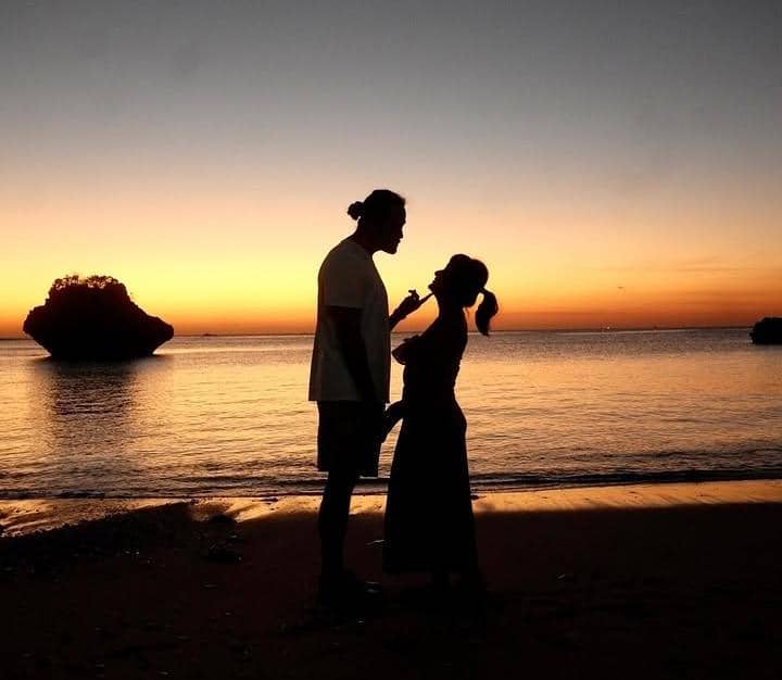 potret Widi Mulia dan Dwi Sasono liburan di Rote Ndao, NTT
