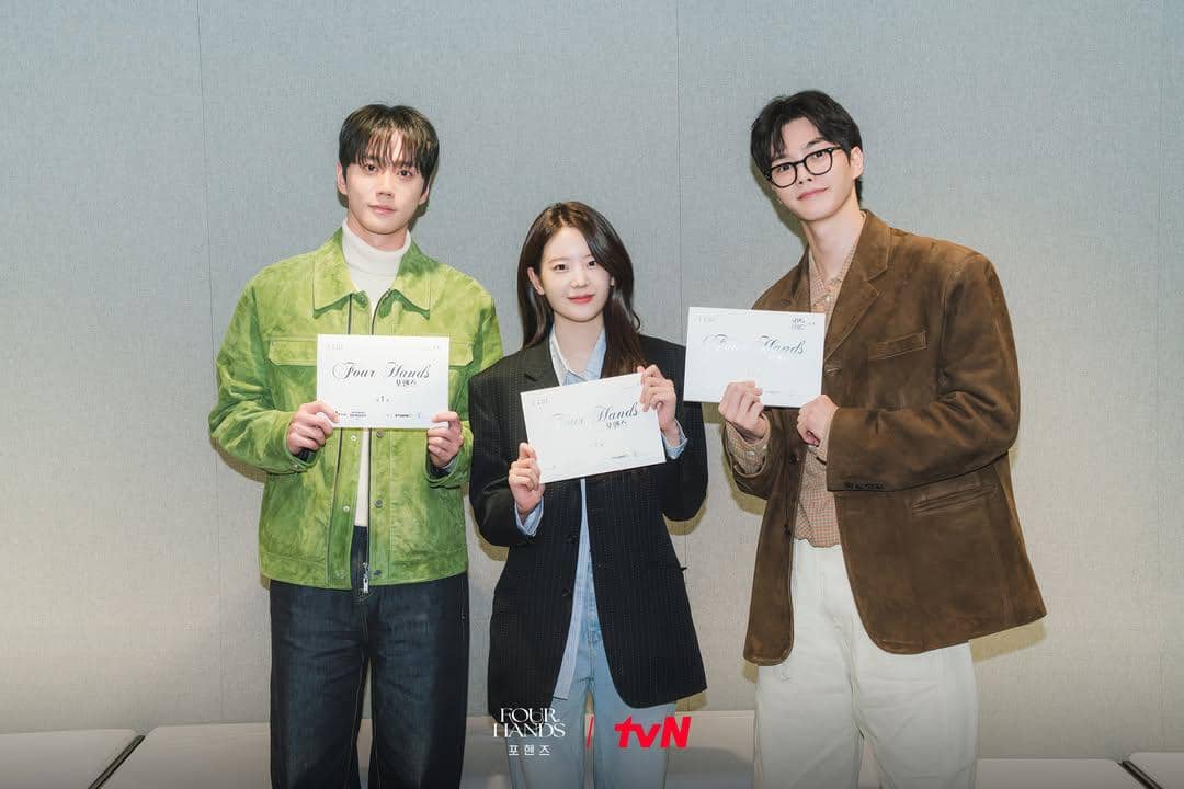 3 Pemeran Utama Drakor Four Hands, Song Kang Comeback Usai Wamil