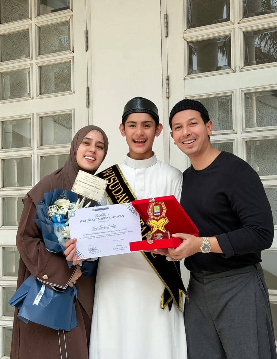 King Faaz anak Fairuz A Rafiq wisuda juz 27 (Instagram.com/fairuzarafiq)