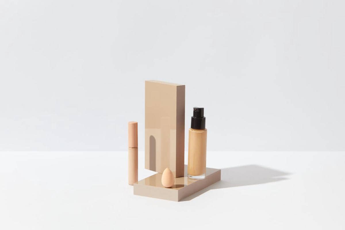 Ilustrasi produk makeup