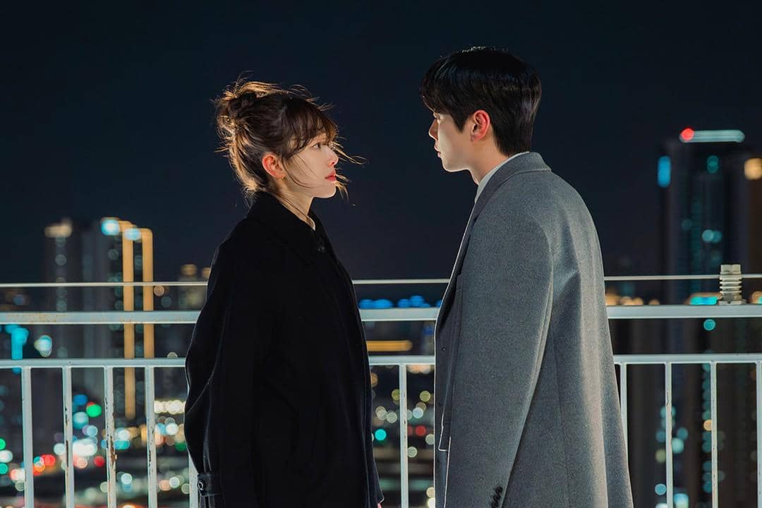 Still cut drama Reborn Rookie.