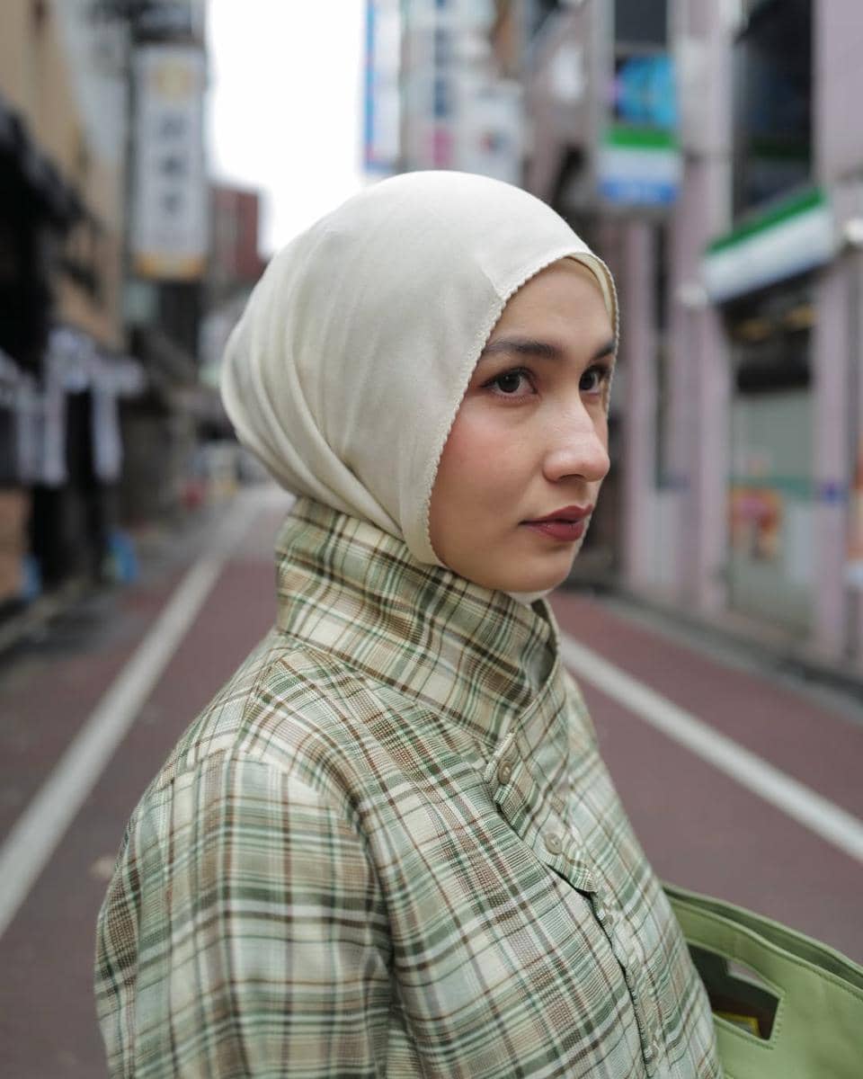 Dwi Handayani jalan-jalan di Akihabara