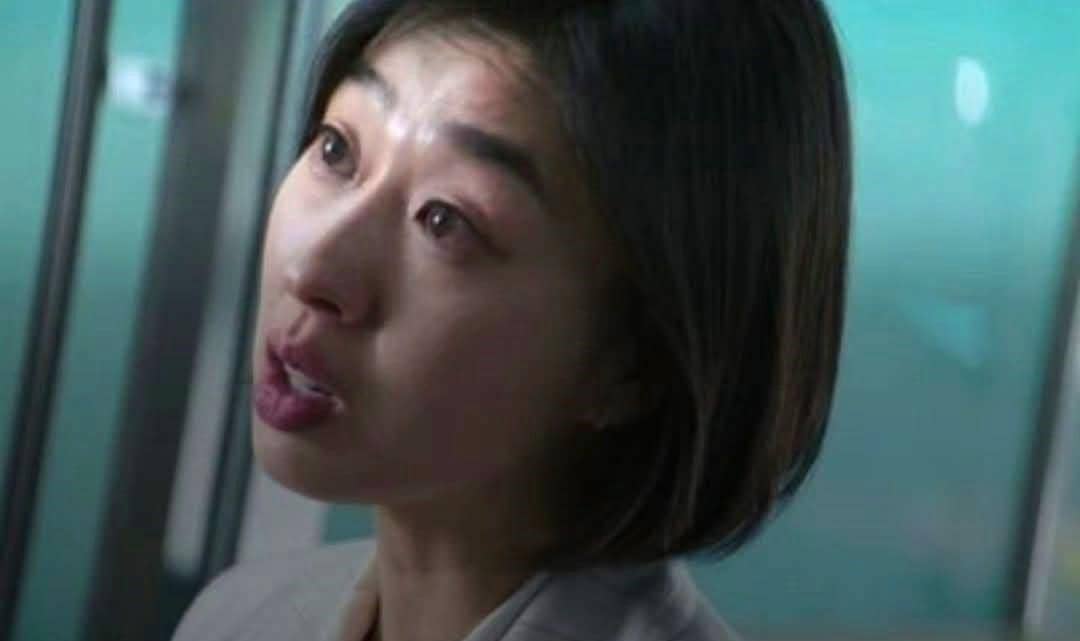 Park Ji Yeon di drama Teach You a Lesson