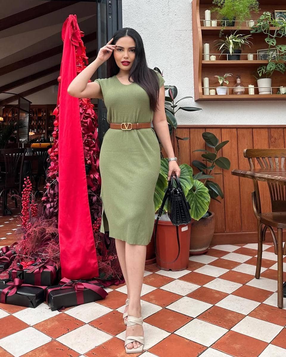 Inspirasi OOTD ala Nadya Naufel
