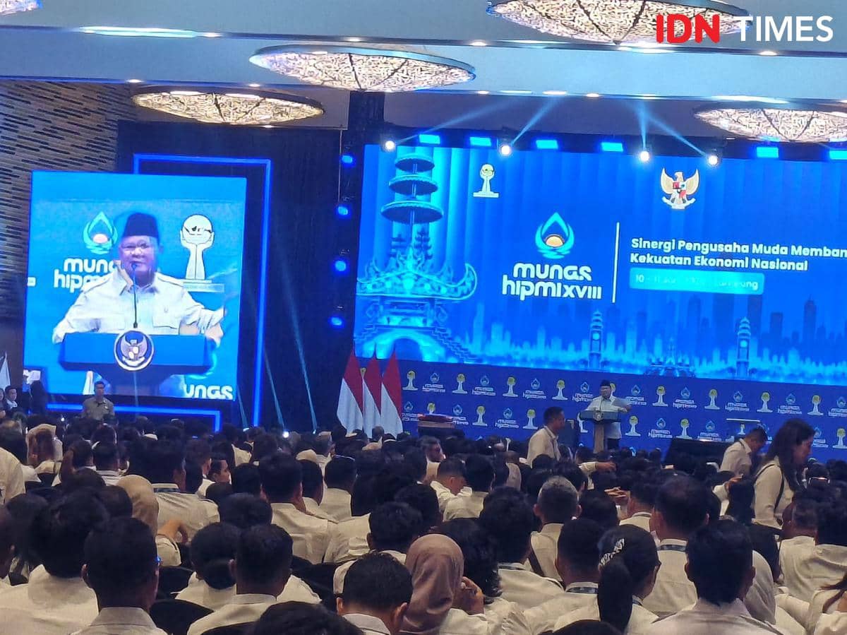 Prabowo Jawab Kritik Sering ke Luar Negeri, Sentil Elit Suka Ribut