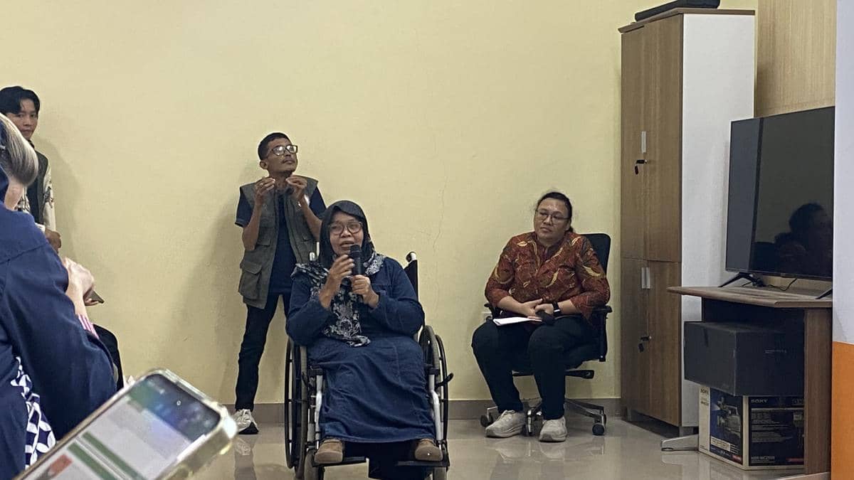 Sekretaris ULD BPBD NTB sekaligus Ketua Himpunan Wanita Disabilitas Indonesia (HWDI) NTB Sri Sukarni. (IDN Times/Marcheilla Ariesta)