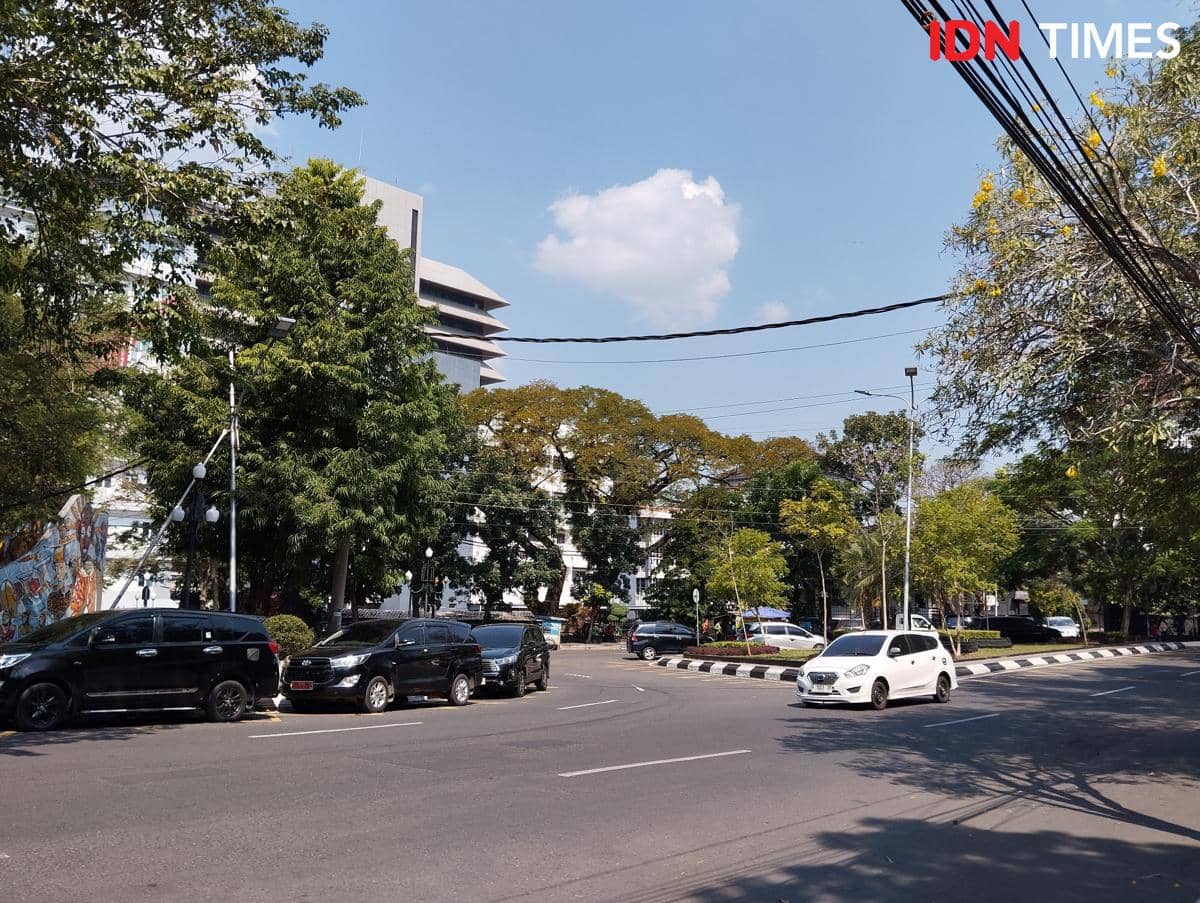 Cuaca panas di Kota Semarang. (IDN Times/Dhana Kencana)