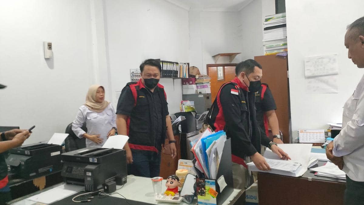 Kejati Jabar Geledah Kantor DPRD Indramayu, Usut Tuper Rp16,8 Miliar
