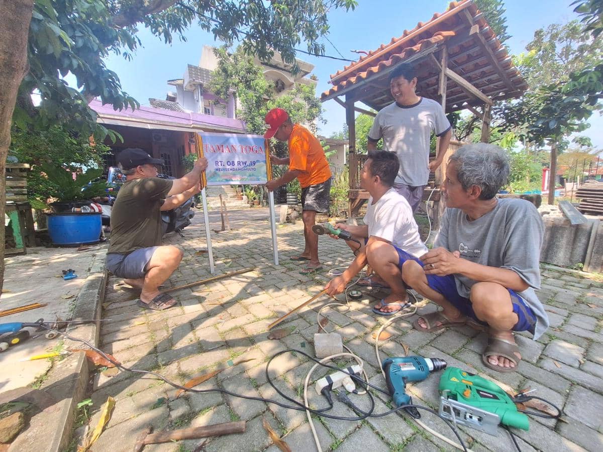 Bop, RT, bantuan operasional