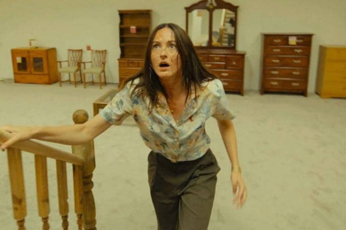 cuplikan dalam film Backrooms