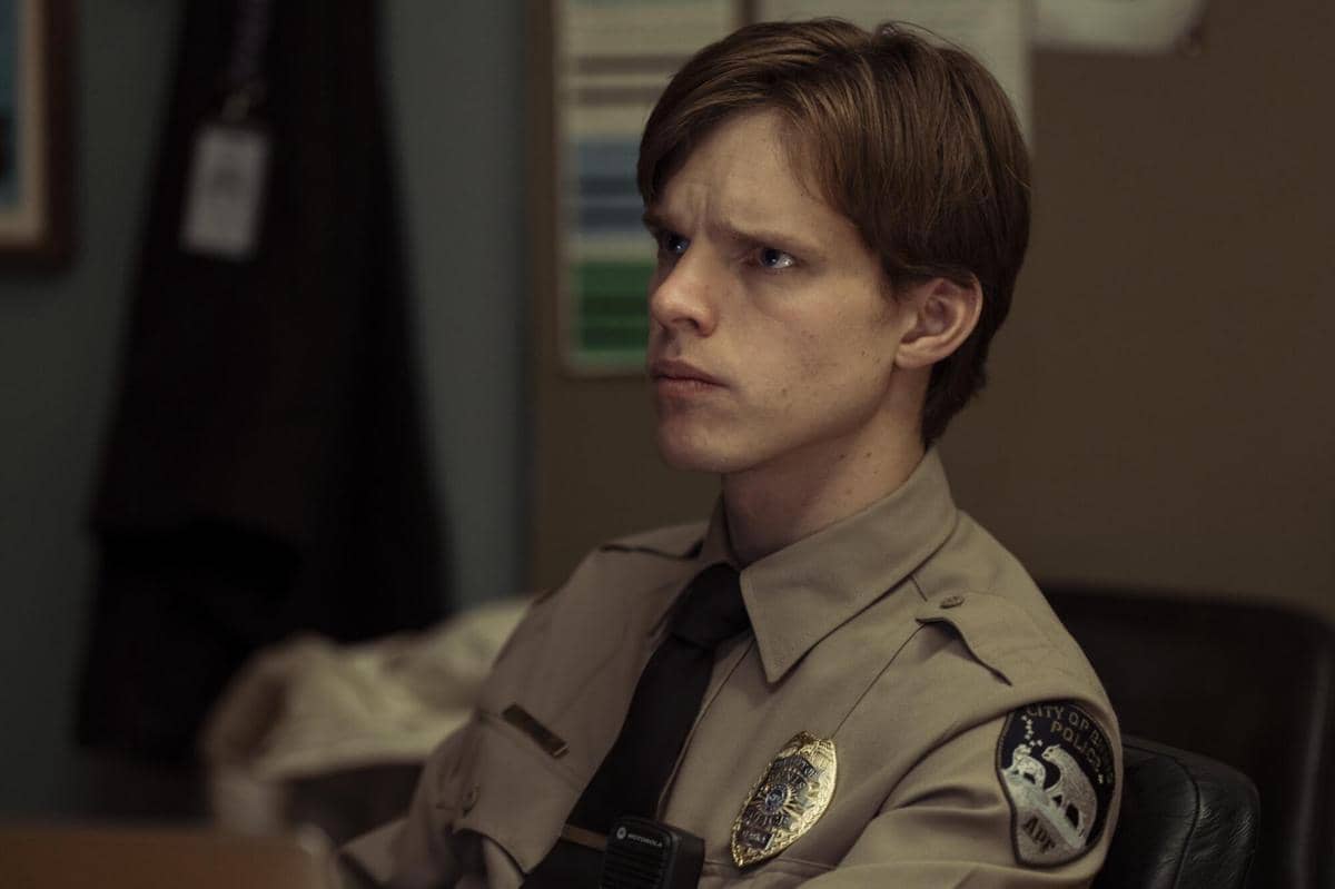 Finn Bennett dalam serial True Detective: Night Country