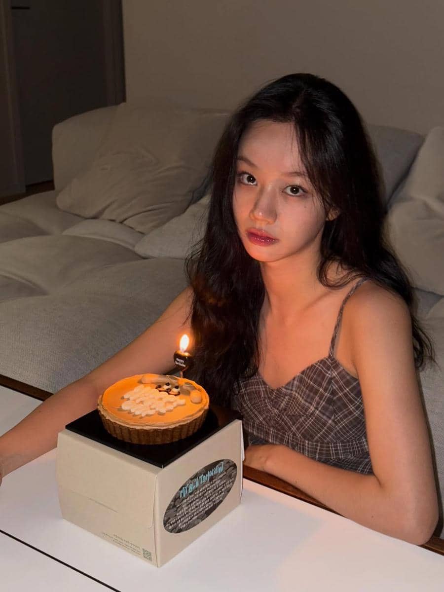 Lee hyeri ulang tahun