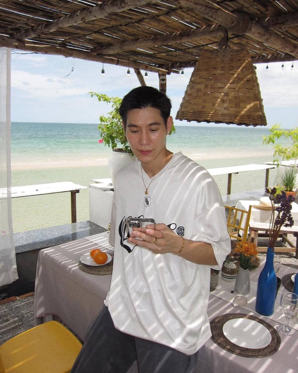 OOTD ke Pantai ala Poppy Ratchapong