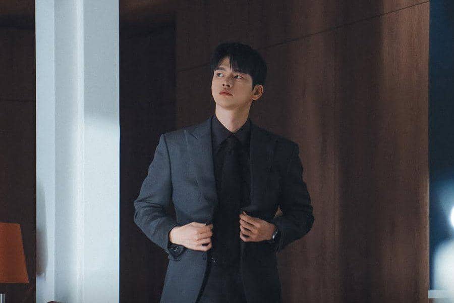 5 Tips Presentasi ala Kang Si Woo di See You at Work Tomorrow