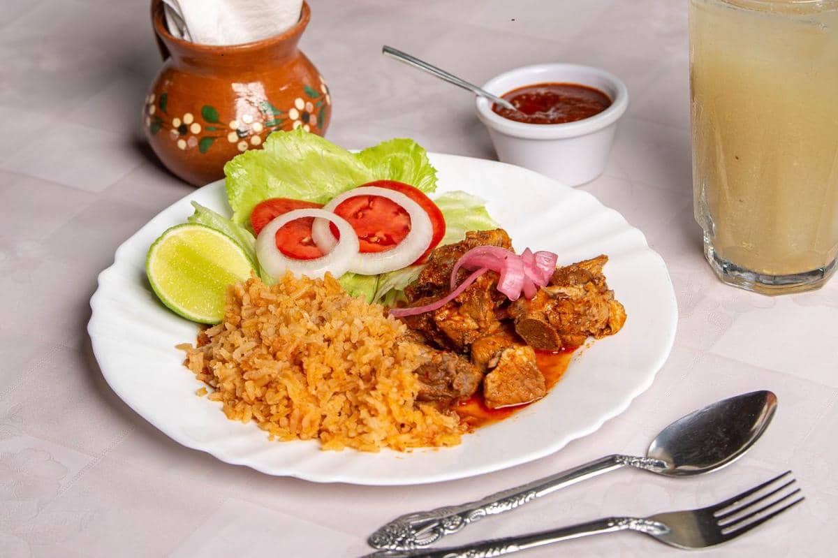 5 Hidangan Nasi Meksiko Paling Populer, Favorit Masyarakat Lokal!