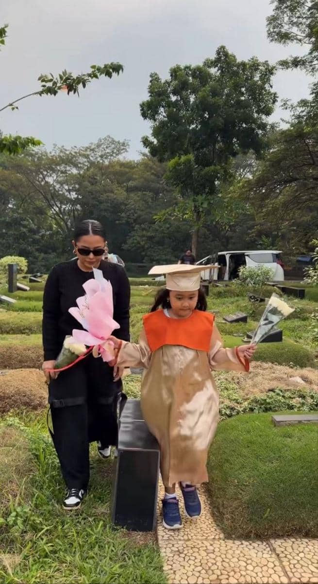 Gewa di pusara Glenn Fredly umumkan lulus TK