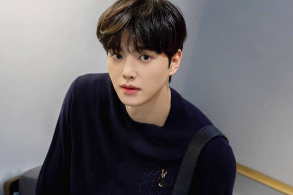 Potret Song Kang
