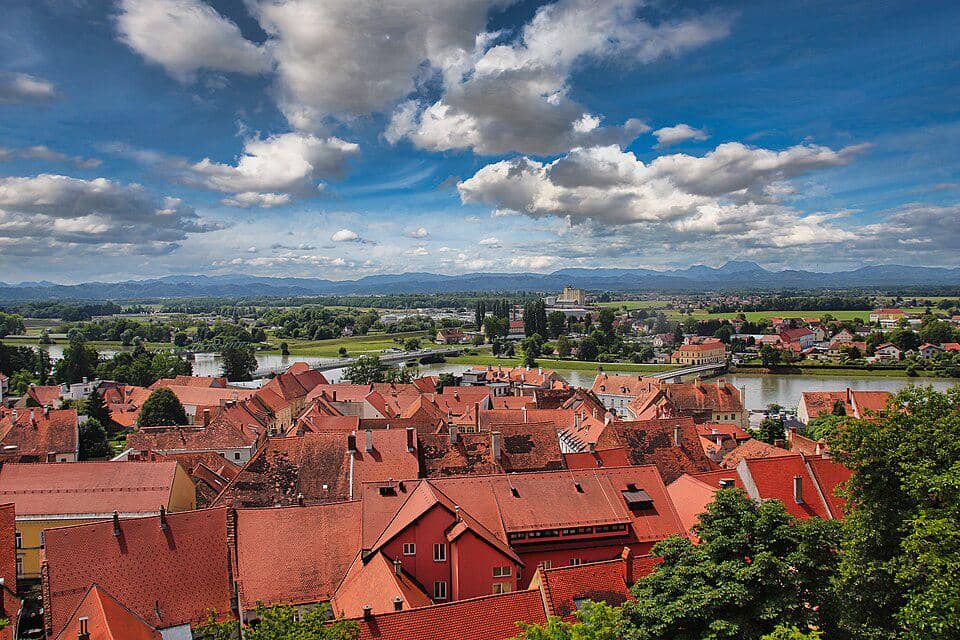Kota Ptuj di Slovenia