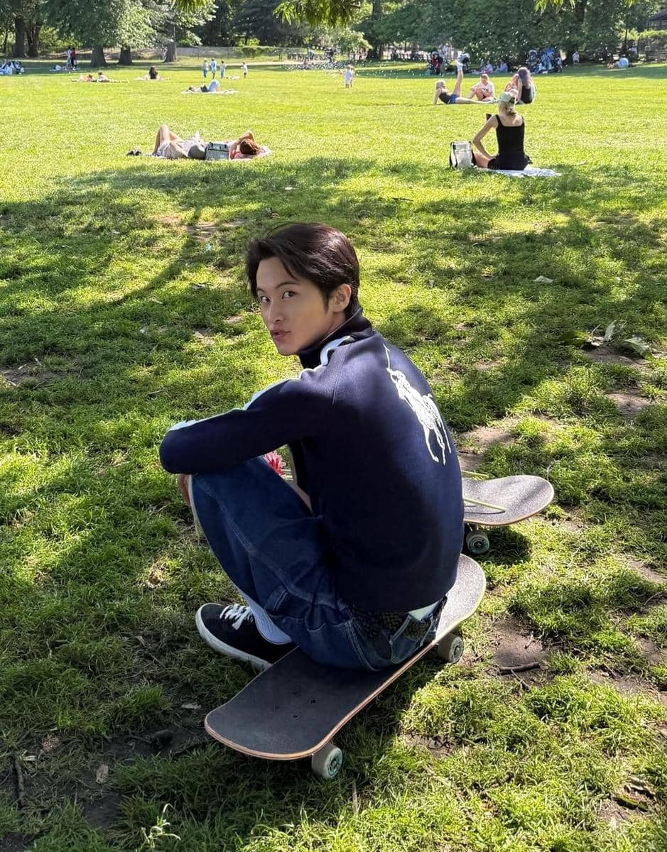 Potret Mark Lee