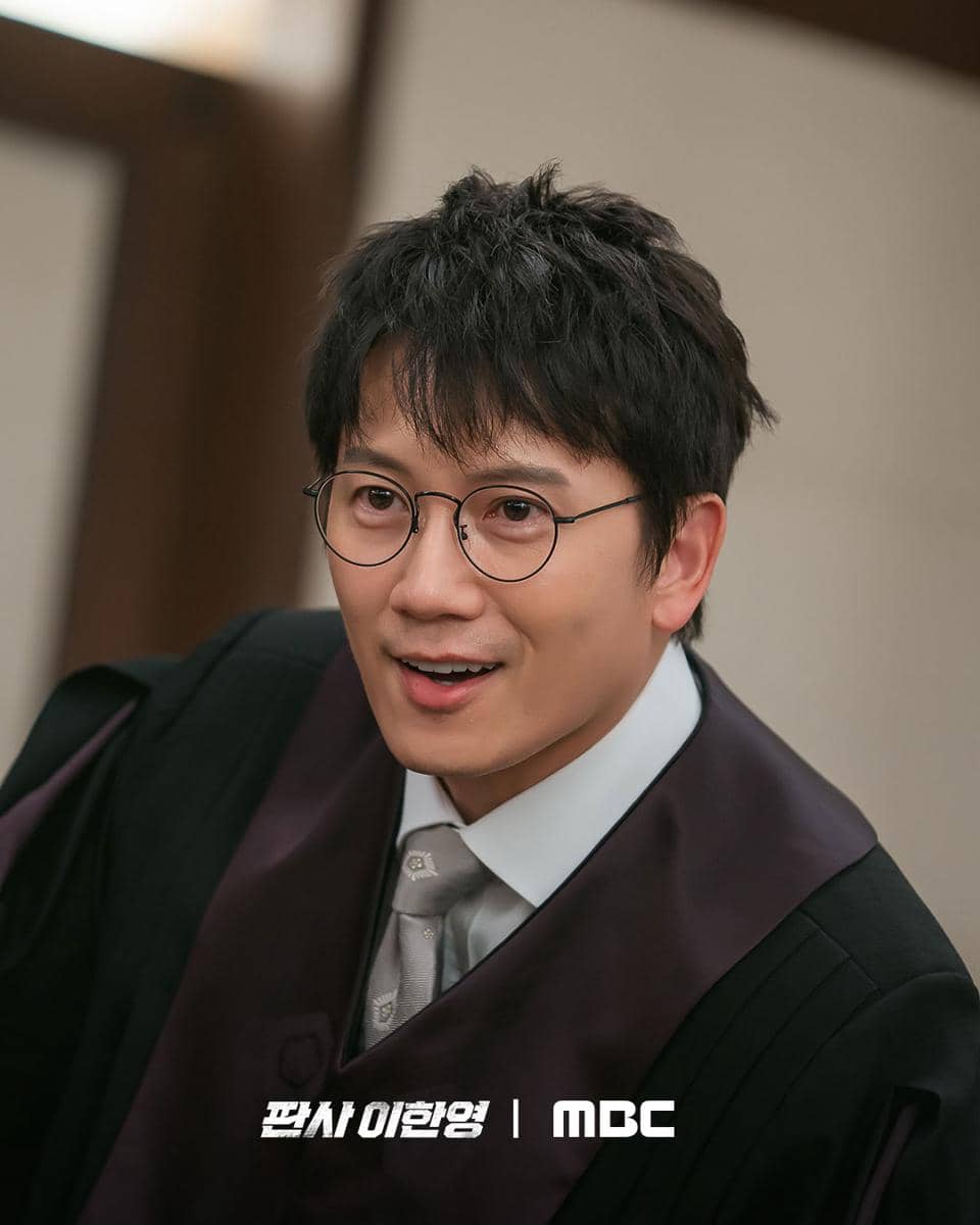 Ji Sung di The Judge Returns