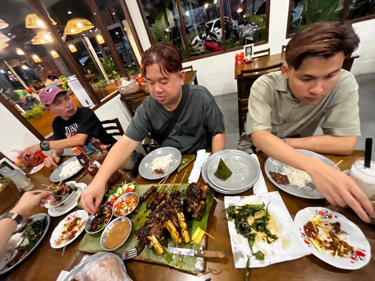 Bukan Soal Kurs, Turis Ini Ngaku Jatuh Hati pada Kuliner Pontianak