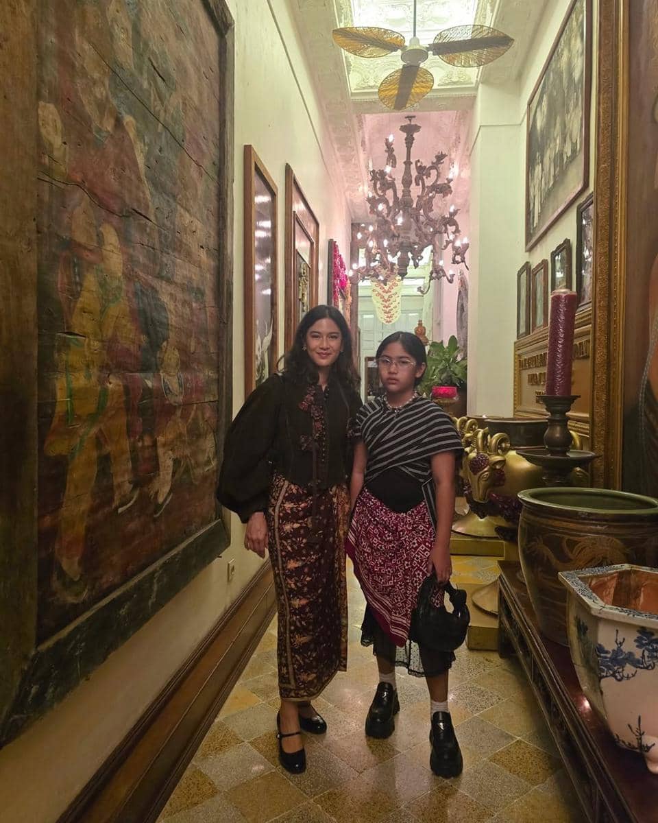 OOTD minimalis untuk ke museum