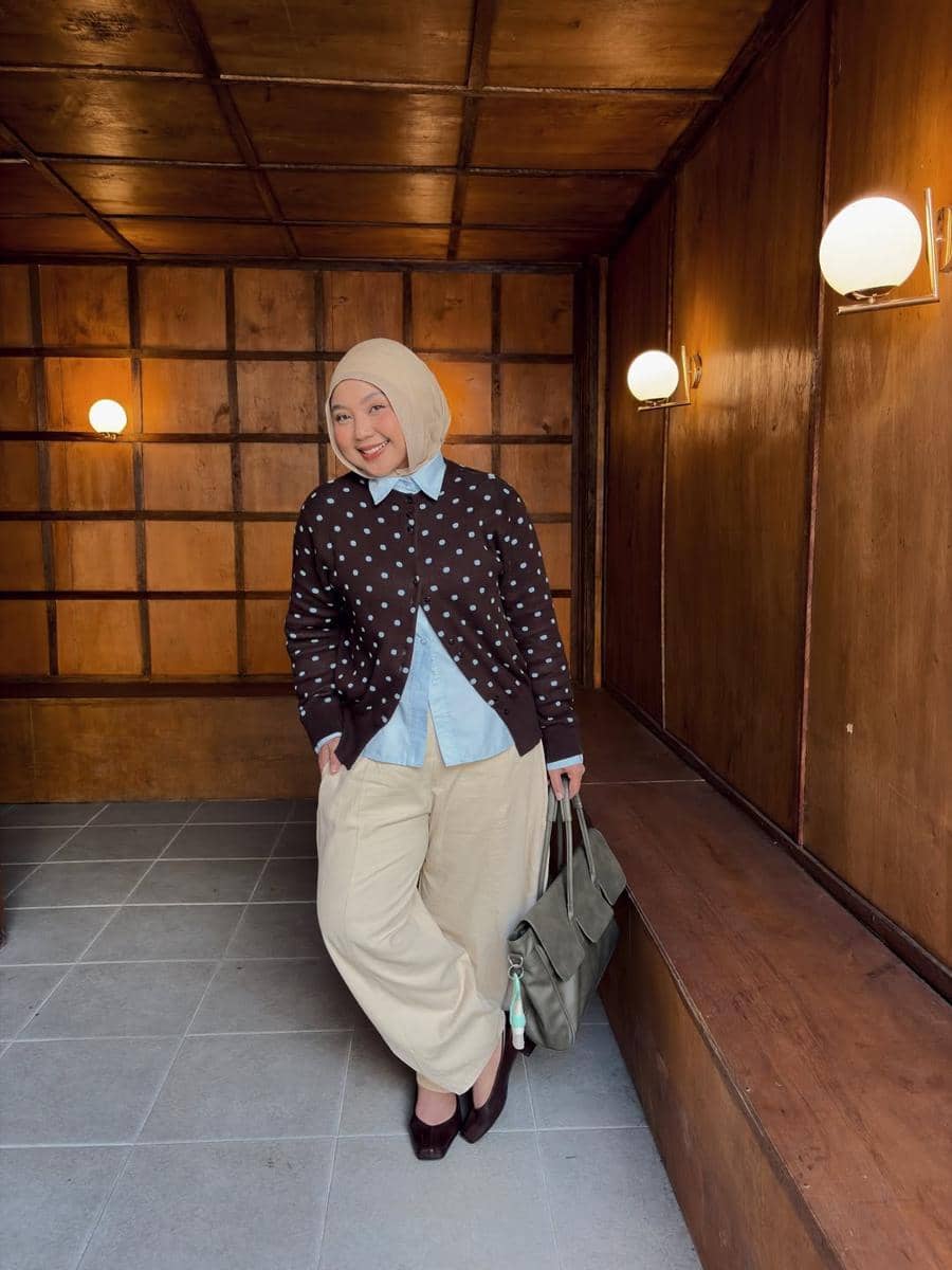 OOTD Pakai Cardigan ala Siti Rachmah