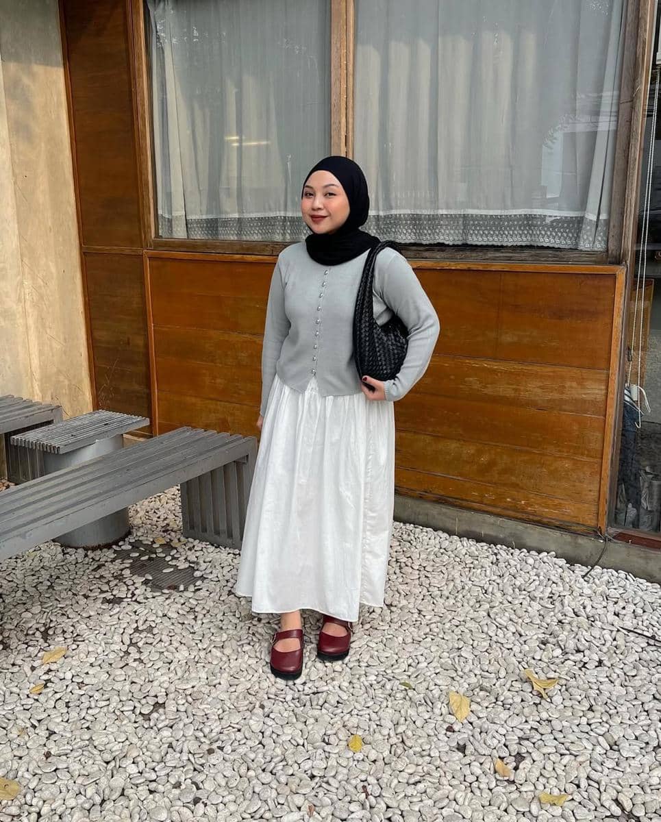 OOTD Pakai Cardigan ala Siti Rachmah