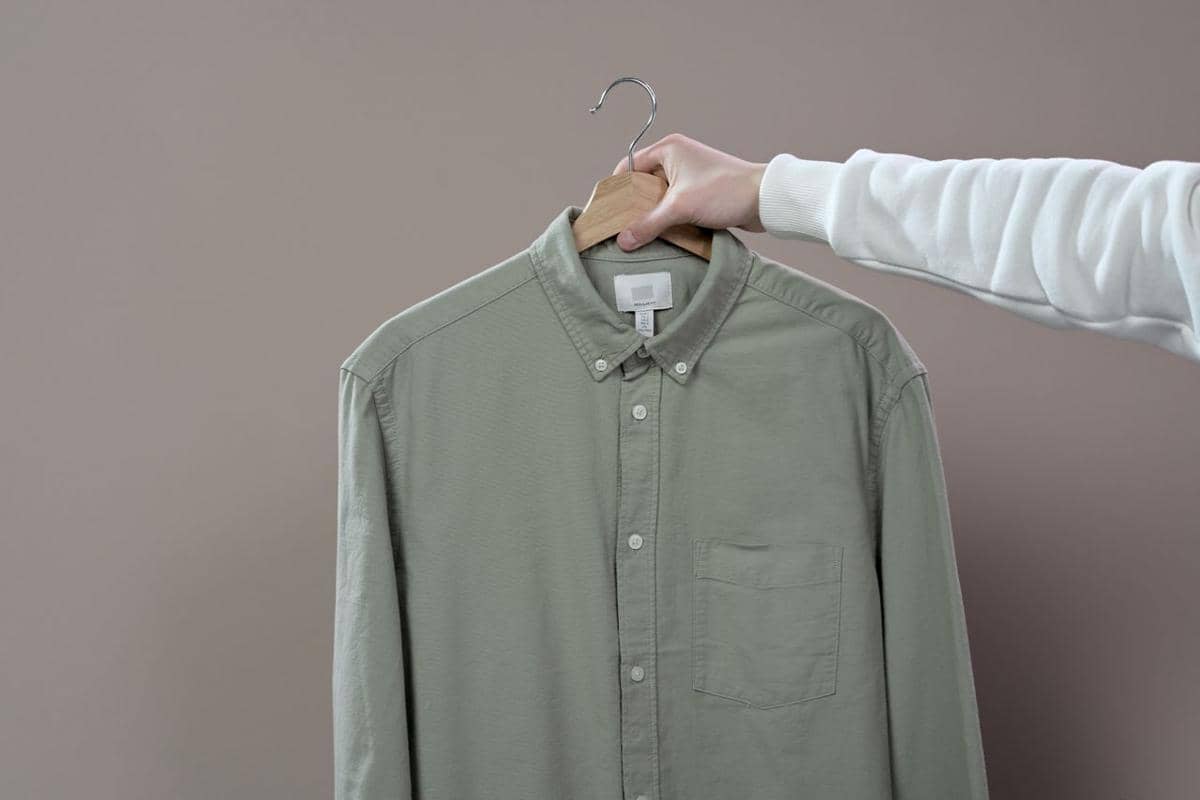 ilustrasi baju dengan bahan katun (pexels.com/Ron Lach)