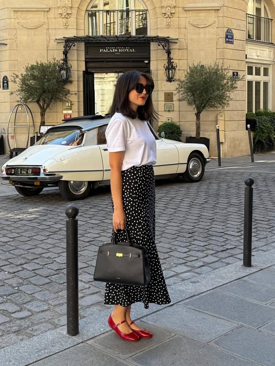 Outfit bergaya elegan