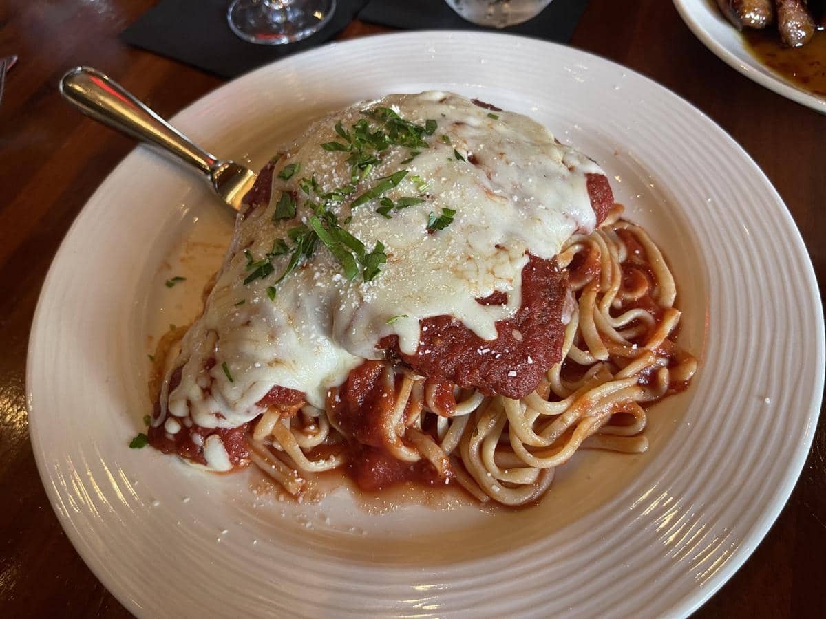 ilustrasi chicken parmigiana