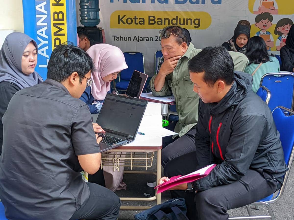 SPMB Kota Bandung Lebih Tenang, Pemkot Buka Banyak Kanal Layanan 