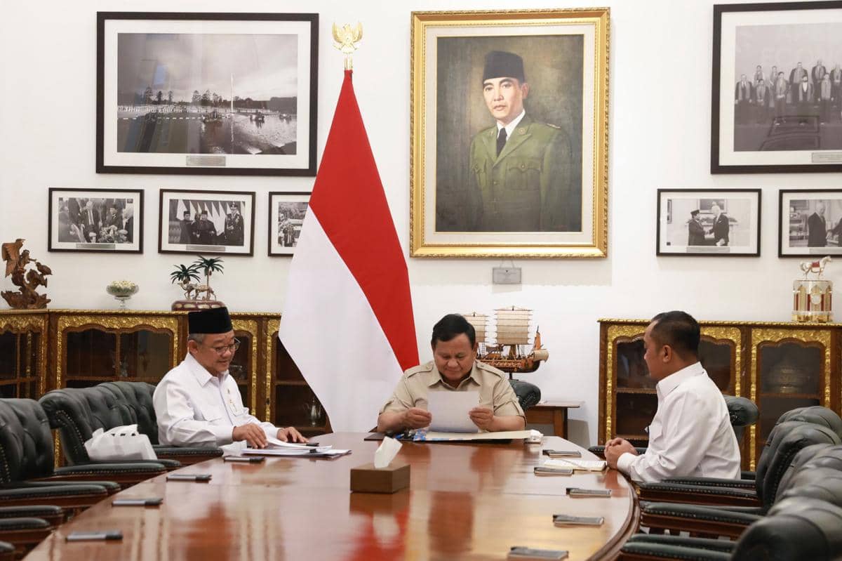 Momen Prabowo Semringah Baca Surat dari Siswa SMKN 1 Sorong Papua