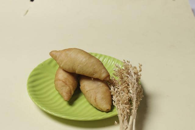 Resep Molen Ubi Ungu Susu, Teksturnya Lembut tetapi Garing