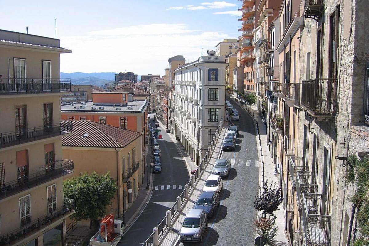 Kota Potenza, Italia