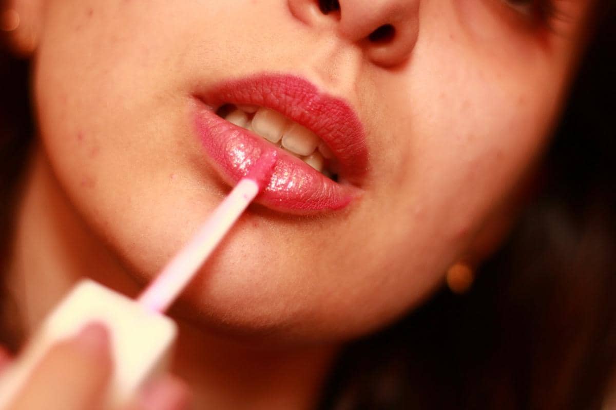3 Rekomendasi Lip Tint Korea Terjangkau, Harga di Bawah Rp100 Ribu
