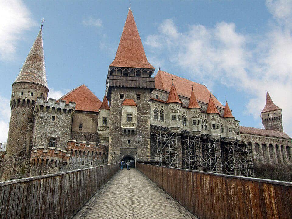 Kastil Hunedoara di Rumania
