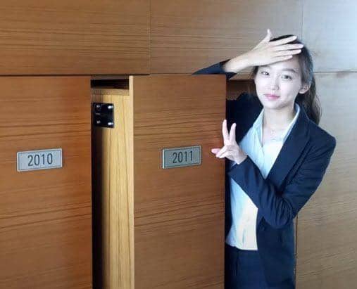 Potret Jin Ki Joo saat bekerja sebagai konsultan IT di Samsung