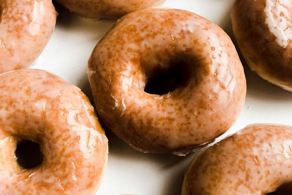 ilustrasi classic ring donut