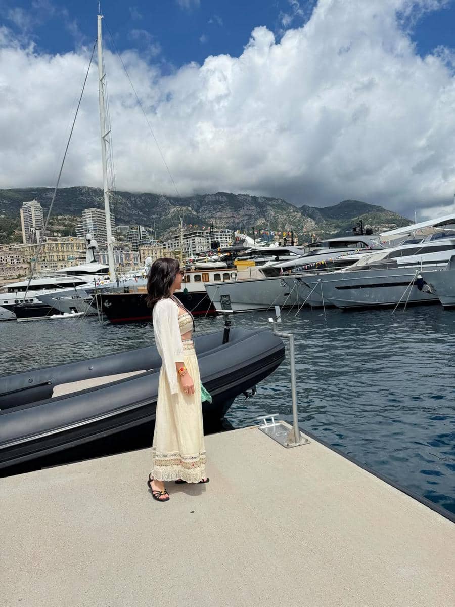 Shandy Aulia nonton F1 di Monaco